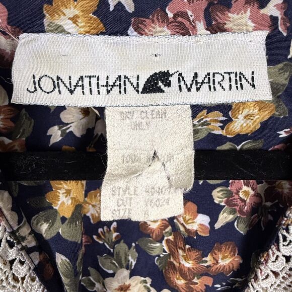 Vintage 80s 90s Floral Dress w/ Lace Collar Puff Sleeves, Romantic Prairie Style - Picture 8 of 11